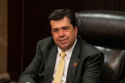 Pedro Haces aborda empleo y productividad de México en Alemania