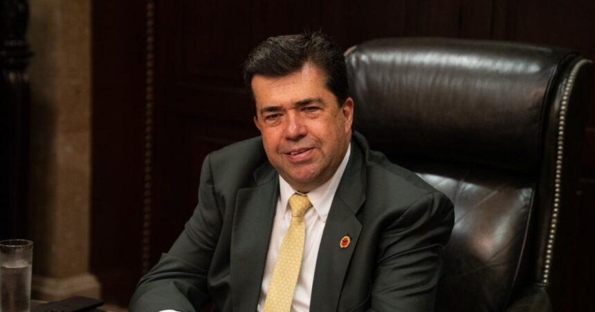 Pedro Haces aborda empleo y productividad de México en Alemania