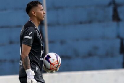 Portero denuncia amenazas mortales de la mafia: recibió tres goles, perdió 6-0
