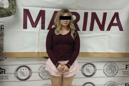 Procesan a estadounidense acusada de ingresar armas a México para Los Mayos