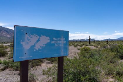reino unido reafirma que las malvinas son britanicas tras amenaza Reino Unido reafirma que las Malvinas son británicas tras amenaza de Milei