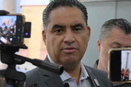Sánchez Nájera pide no escandalizarse por reveses de la SCJN