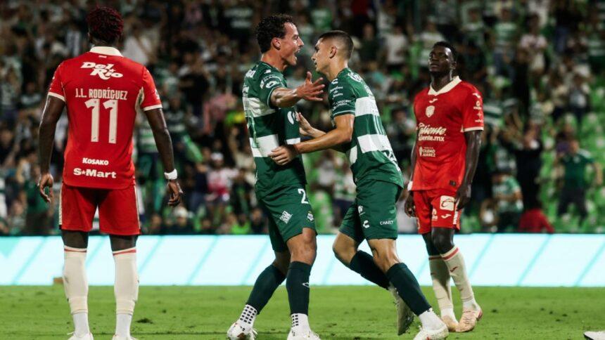 Santos derrota al colero FC Juárez; Color Esperanza retumba en el TSM