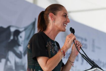 Sheinbaum denuncia injerencia, exige respeto a soberanía y asegura permanencia del Ejército