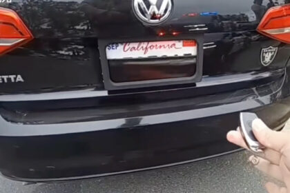 sistema remoto para ocultar placas vehiculares deriva en multiples multas Sistema remoto para ocultar placas vehiculares deriva en múltiples multas por peajes