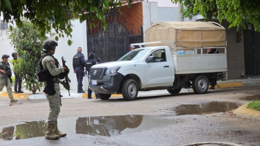 Sujeto dispara para impedir corte de agua y moviliza autoridades en Celaya