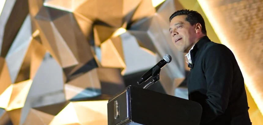 Aguascalientes: Leo Montañez homenajea a sus fundadores