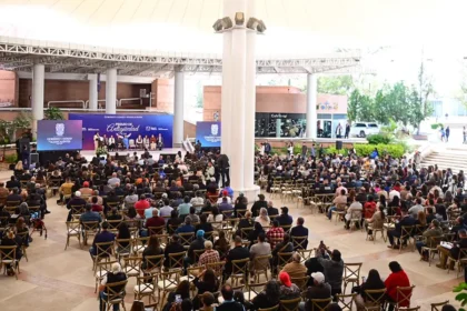 Aguascalientes: Tere Jiménez reconoce a servidores
