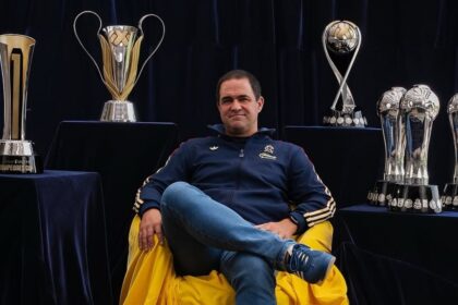André Jardine felicita al América por su 110 aniversario desde Emiratos Árabes