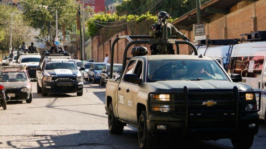 Balean a policías municipales en carretera al Aeropuerto Internacional de Mazatlán