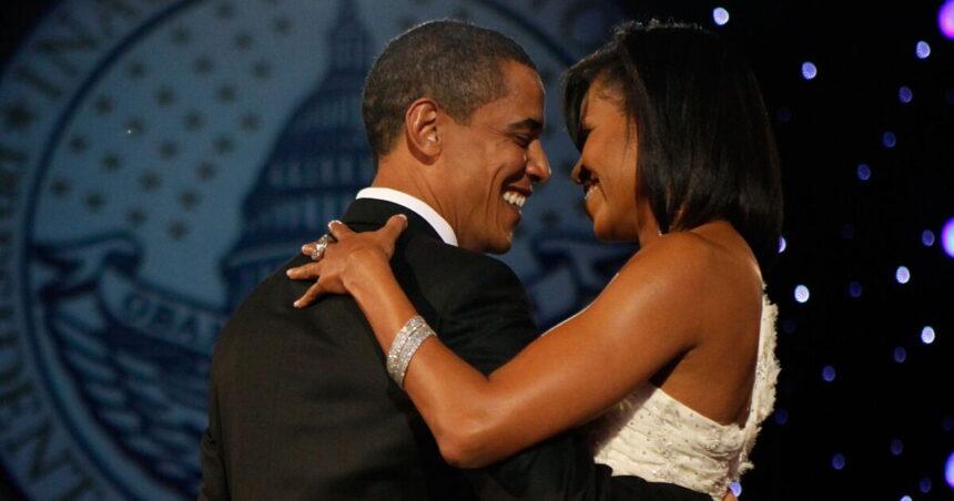 Barack y Michelle Obama celebran 34 años de matrimonio con romántico gesto