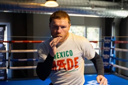 Canelo apuesta más de 130 mil pesos por México contra Estados Unidos