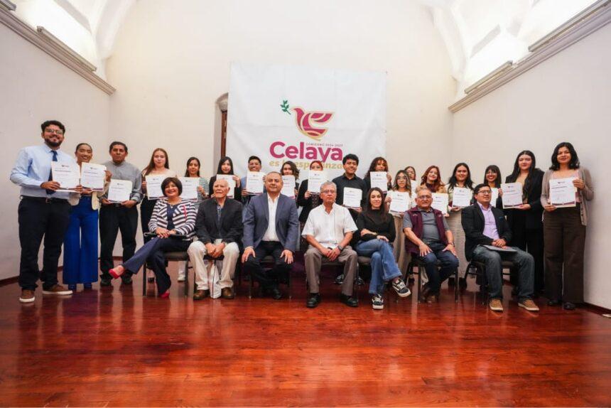 Celaya reconoce a 38 estudiantes de UPN y UCA por su desempeño