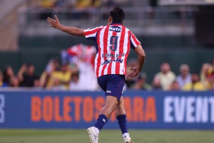 Chivas derrota al América con doblete de Sepúlveda en amistoso por EU