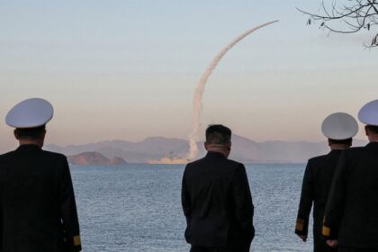 Corea del Norte lanza nuevos misiles balísticos hacia el mar de Japón