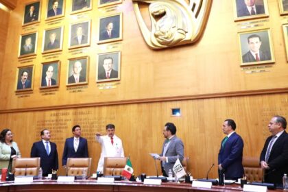 Destituyen a directora del IMSS Durango tras muerte de cinco recién nacidos
