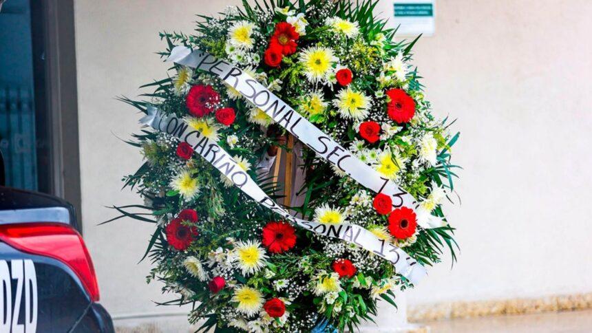 Familiares y estudiantes despiden a subdirectora asesinada por exalumnos en Coahuila