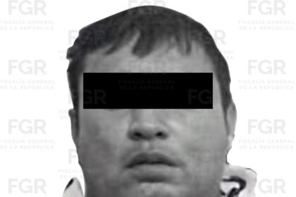 FGR obtiene 12 años de prisión para detenido con arma e inhibidor
