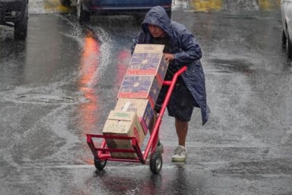 Frente frío 1 y huracán Rachel traerán lluvias intensas al país