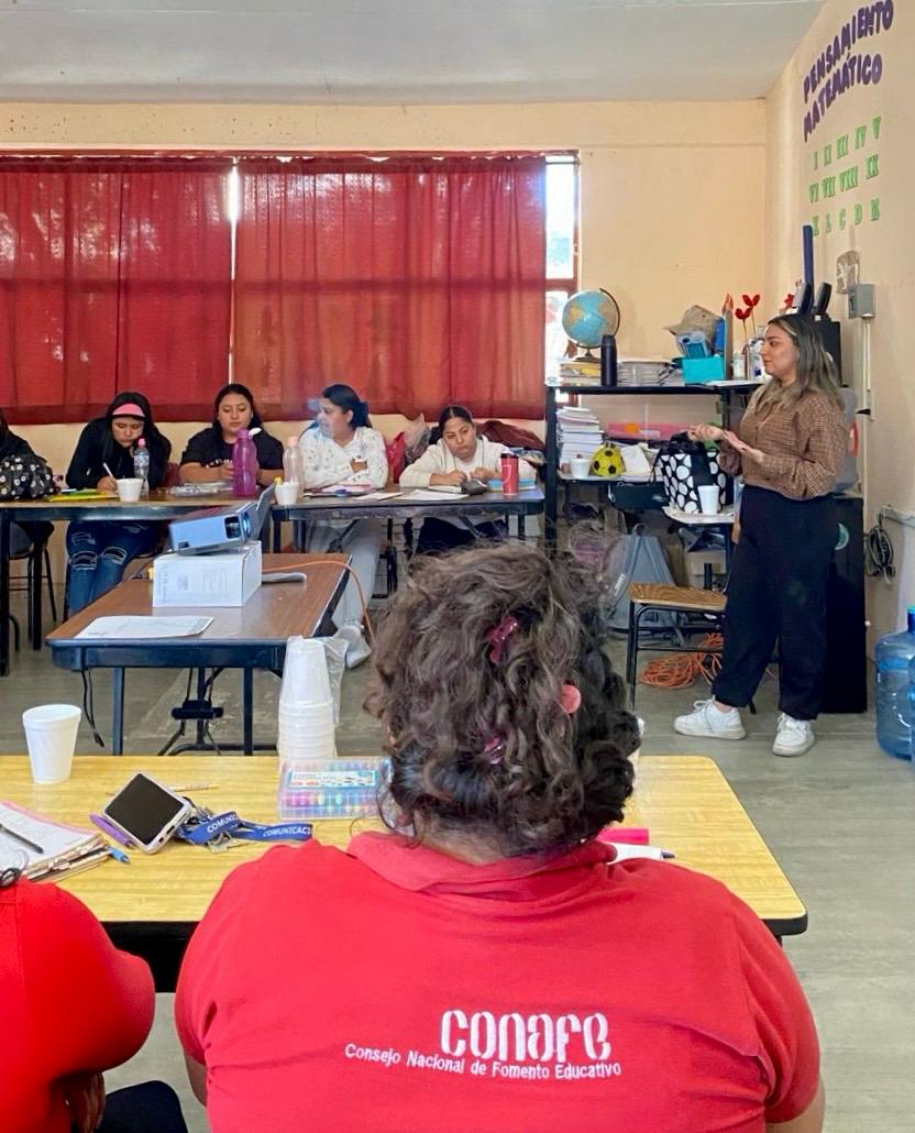 Gobierno de la Gente y CONAFE capacitan personal educativo para proteger estudiantes