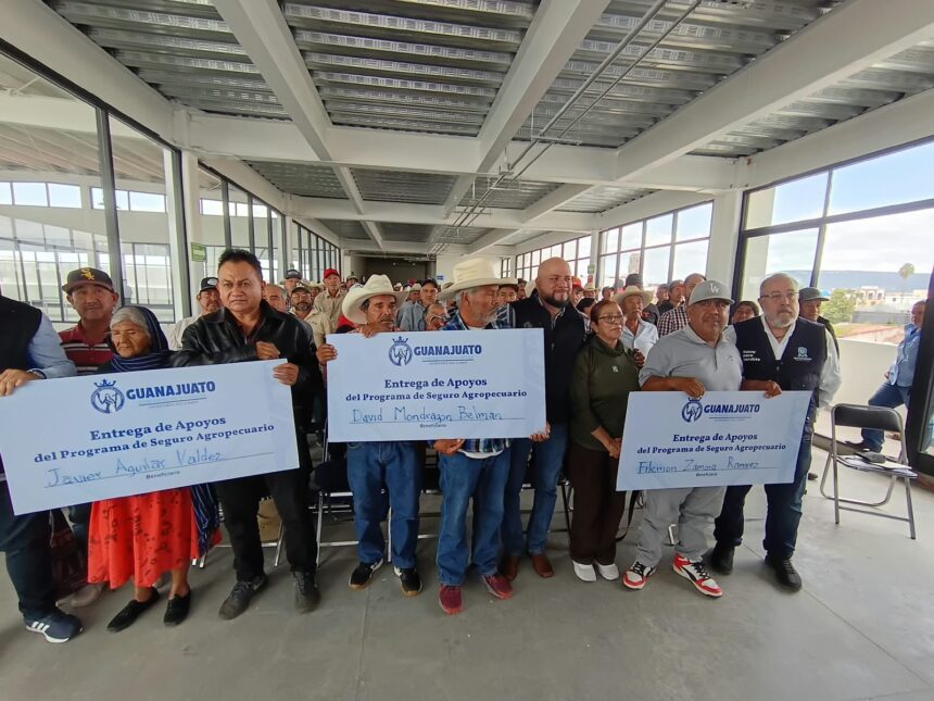 Guanajuato entrega apoyos del Seguro Agropecuario a afectados por sequía en Irapuato