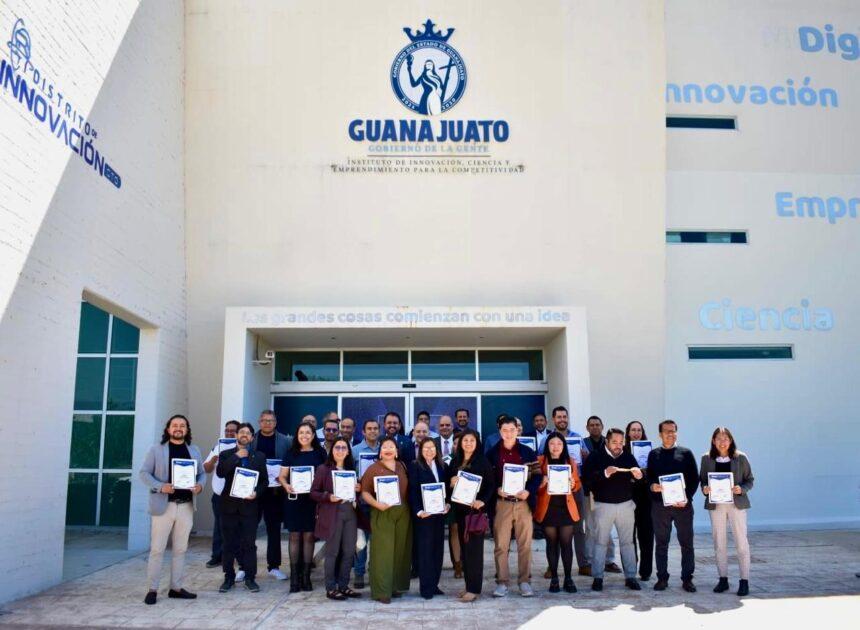 Guanajuato gradúa primera generación de diplomado en propiedad industrial y tecnología
