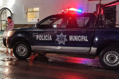 Hallan cuerpo de mujer con heridas de arma blanca en La Paz