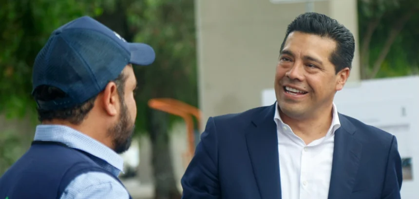 Leo Montañez supervisa rehabilitación de avenida Aguascalientes Sur