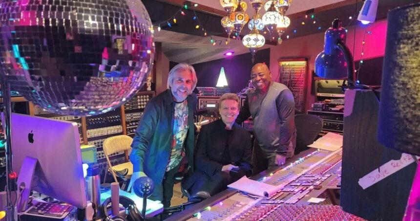 Luis Miguel podría volver al funk junto a Paul Jackson Jr.