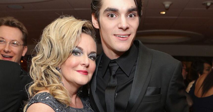 Madre de RJ Mitte recuerda el hallazgo del actor en Breaking Bad