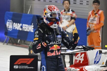 Max Verstappen conquista la pole en Singapur; Checo Pérez arrancará decimonoveno