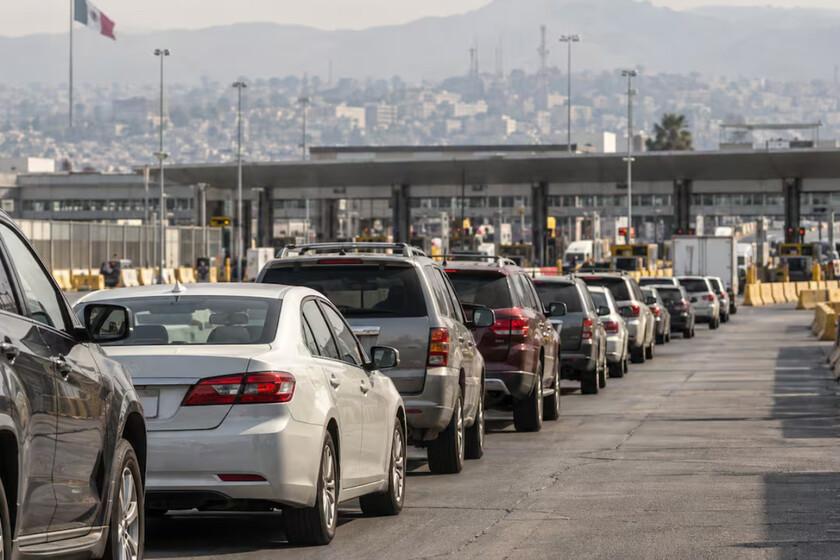 México evalúa limitar importación de autos usados de Estados Unidos por contaminación