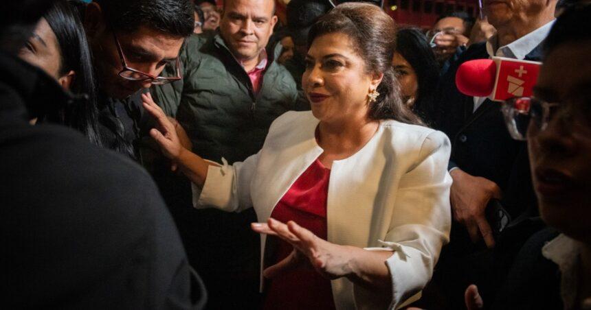 Morena apuesta por reelección en alcaldías; disputa distritos