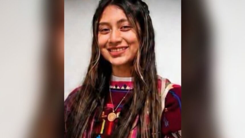 Ofrecen 500 mil pesos para localizar a la joven triqui Roxana López