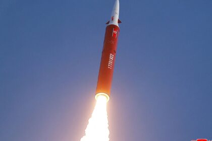 pionyang reconoce prueba de misiles en la peninsula de corea Pionyang reconoce prueba de misiles en la península de Corea