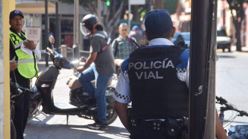 Policías viales de León se capacitan para atender accidentes y aplicar sanciones