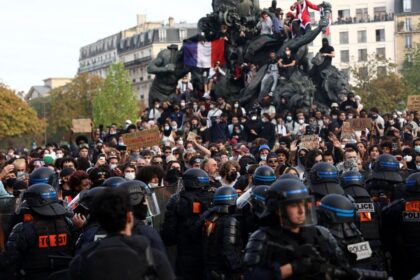 Protesta estudiantil reúne a miles en Francia por deterioro de servicios públicos
