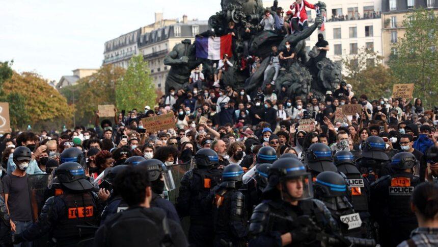 Protesta estudiantil reúne a miles en Francia por deterioro de servicios públicos