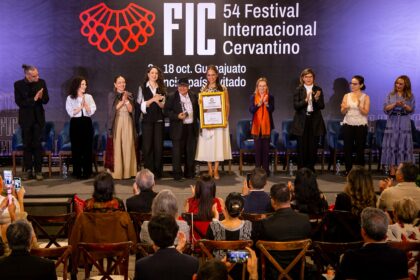 Reconocen al Cuarteto Latinoamericano, Velio Ortega y Sara Pinedo durante inauguración