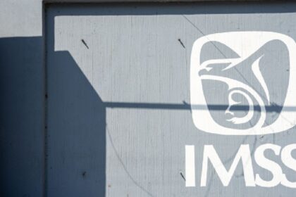 Remueven a directivos del IMSS en Jalisco por muerte de tres bebés