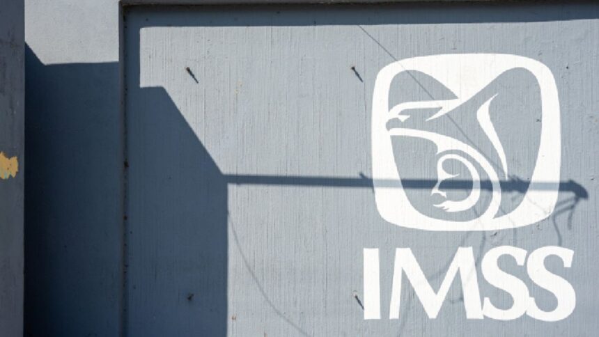 Remueven a directivos del IMSS en Jalisco por muerte de tres bebés