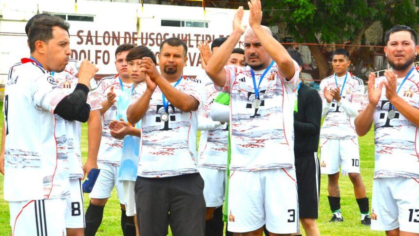 Salamanca: Héctor Pantoja, referente del fútbol en La Capilla