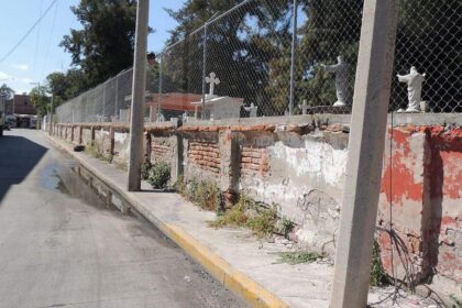 Salamanca: Panteones registran saturación y obras pendientes