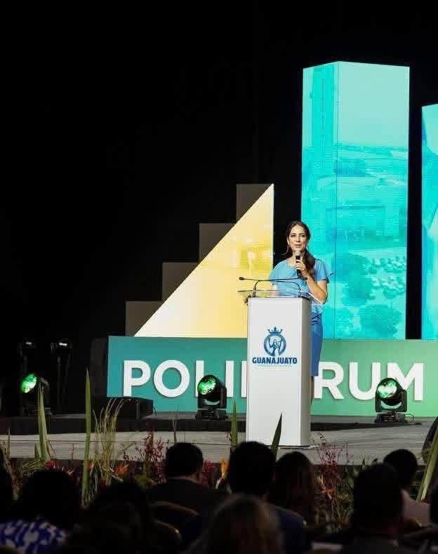 San Miguel de Allende, León, Poliforum León y SECTURI reciben reconocimientos