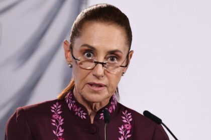 Sheinbaum intenta negar reprimenda a García Harfuch tras reporte del WSJ