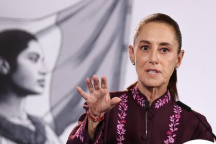 Sheinbaum responde a Velasco por elogios a Harfuch rumbo a 2030