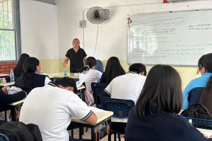 Trabajo docente y aprendizaje por proyectos mejoran resultados en secundaria de Pénjamo
