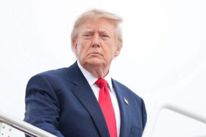 Trump pide nuevo presidente ucraniano tras ataque de Kyiv a refinería rusa